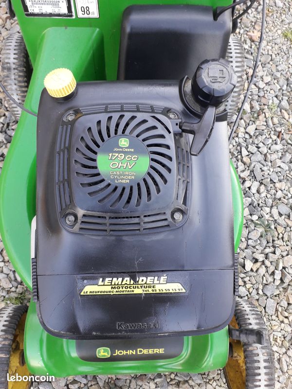 A vendre tondeuse (image 3)