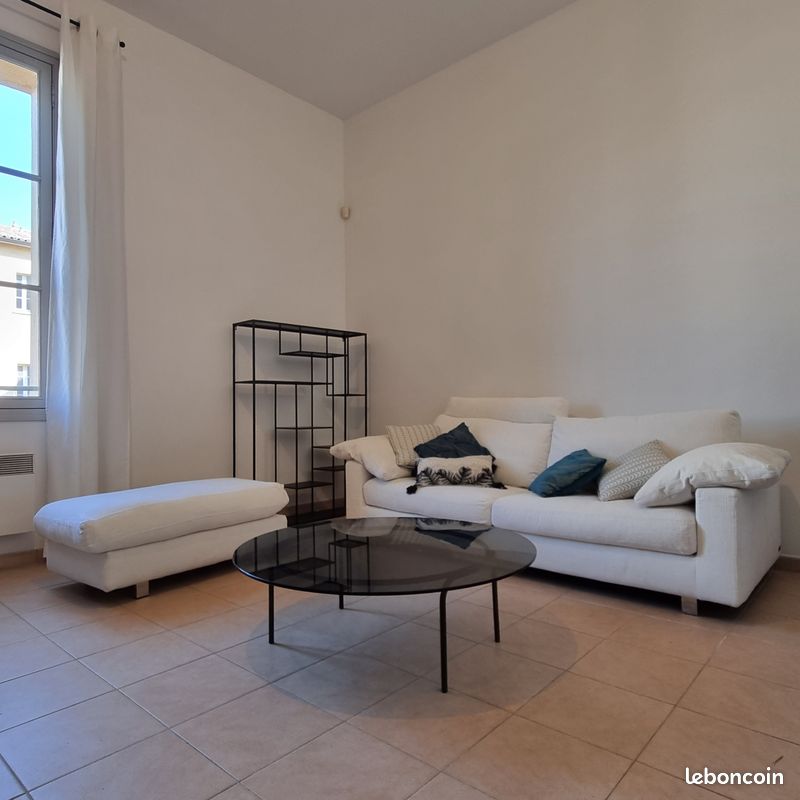 Appartement 2 pièces 44 m² · à Aix-en-Provence · 44 m² · 1 210 €/mois