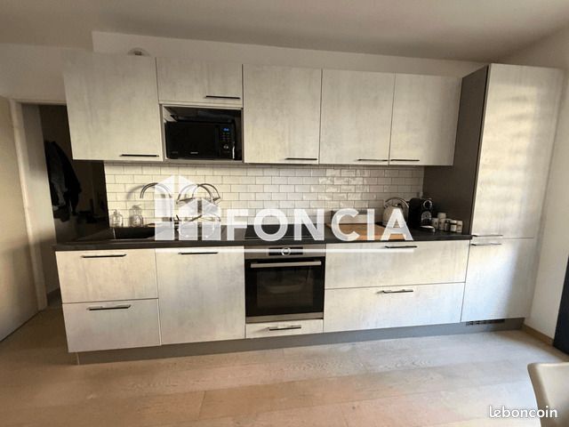 Appartement 4 pièces 87 m² · à Veigy-Foncenex · 87 m² · 1 990 €