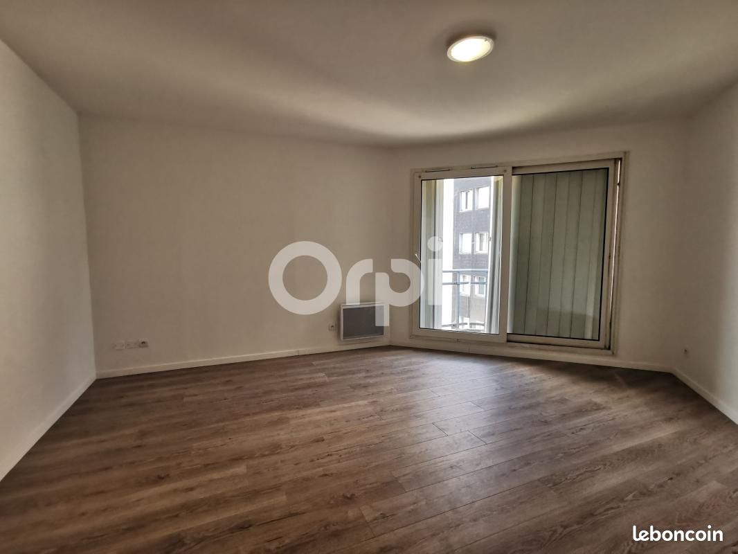 Appartement 2 pièces 48 m² · à Creil · 48 m² · 720 €