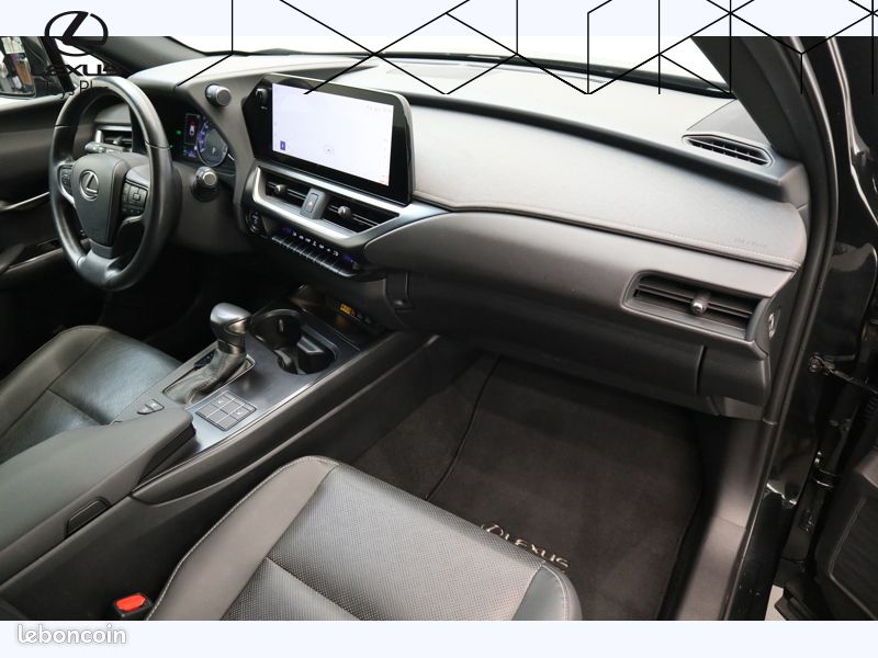 Lexus UX 250H 2WD Luxe techno (image 17)