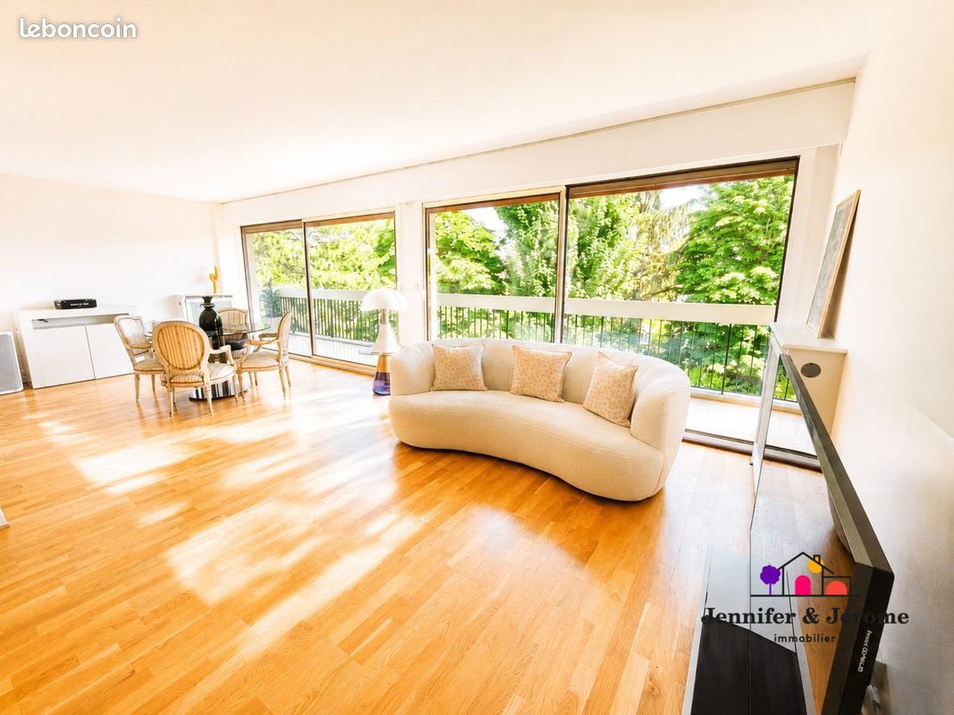 Appartement 5 pièces 106 m² · à Enghien-les-Bains · 106 m² · 448 000 €