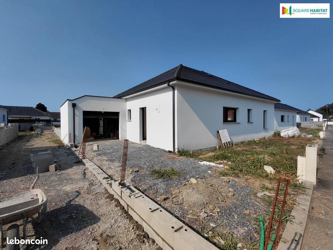 Maison 4 pièces 99 m² · à Aressy · 99 m² · 1 200 €