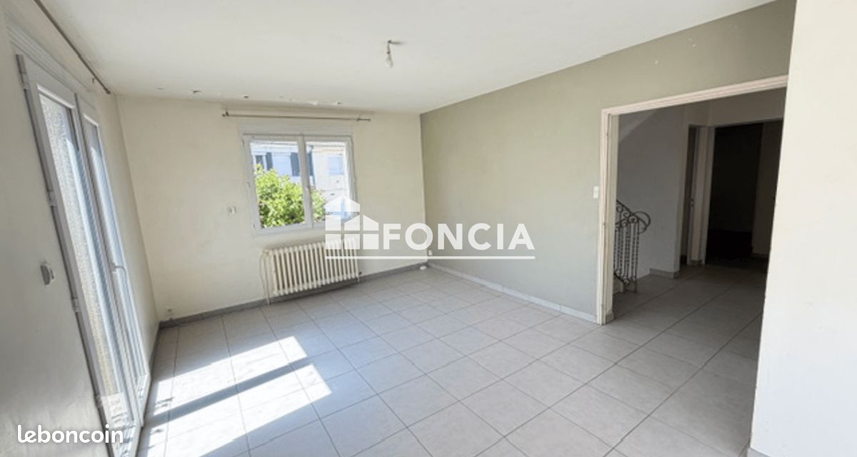 Maison 5 pièces 123 m² · à Arnage · 123 m² · 192 000 €