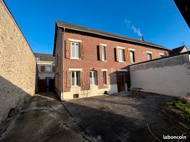Maison de ville 5 pièces 134 m² (image 1)