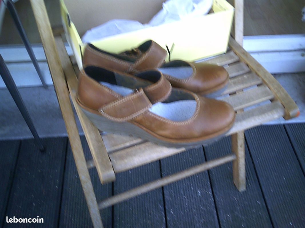 Chaussures en cuir fly london modéle Yag (image 2)