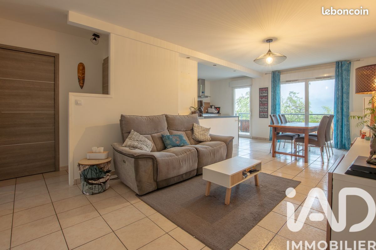 Appartement 4 pièces 81 m² · à Sonnaz · 81 m² · 324 000 €