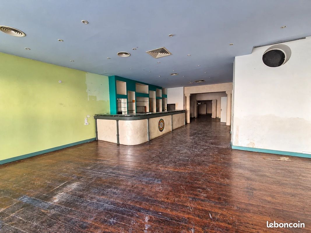 Immeuble 5 pièces 400 m² · à Cavaillon · 400 m² · 320 000 €