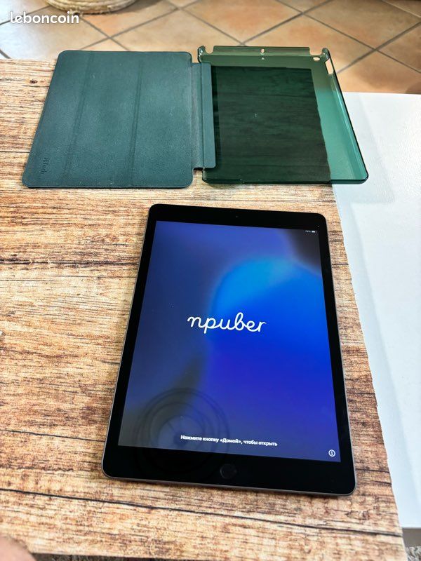 Coque pour iPad 9ème Génération 2021 10.2 / 8ème Gén 2020 / 7ème Gén