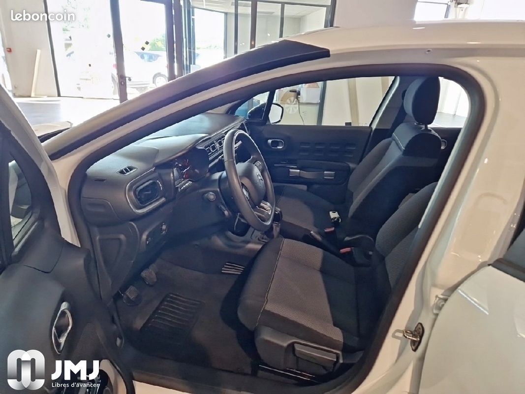 CITROEN C3 PureTech 83 S&S BVM5 Feel Business (image 8)