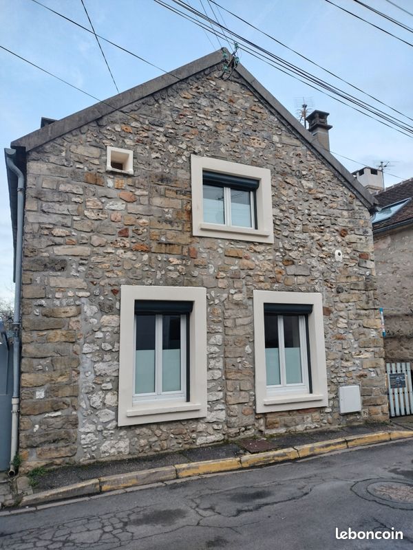Maison 3 pièces 55 m² · à Moret-Loing-Et-Orvanne · 55 m² · 195 000 €