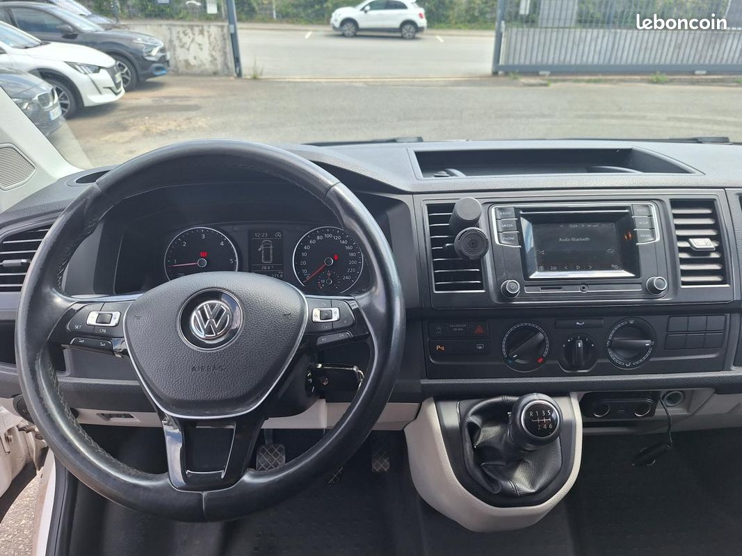 VOLKSWAGEN TRANSPORTER FOURGON T6 2.0 TDI 150 - garantie 12 MOIS (image 13)