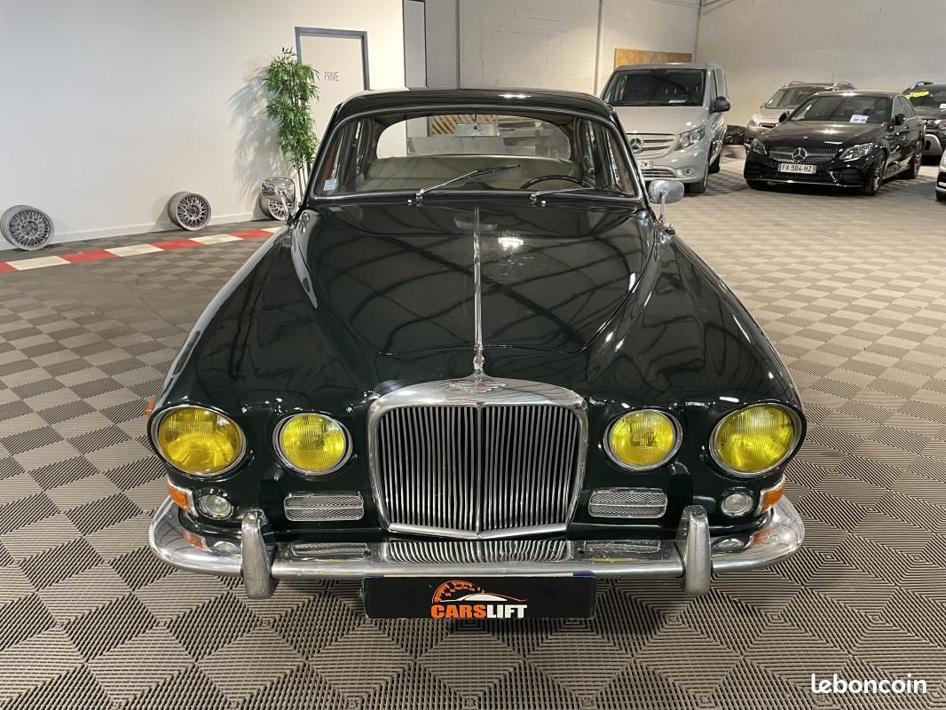 Jaguar 420 4.2 VERT ANGLAIS -BOITE MANUELLE- (image 2)