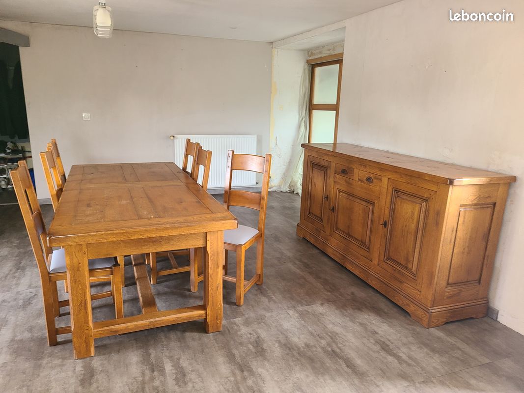 Table et chaises et salle à manger disponible jusque début septembre (image 4)