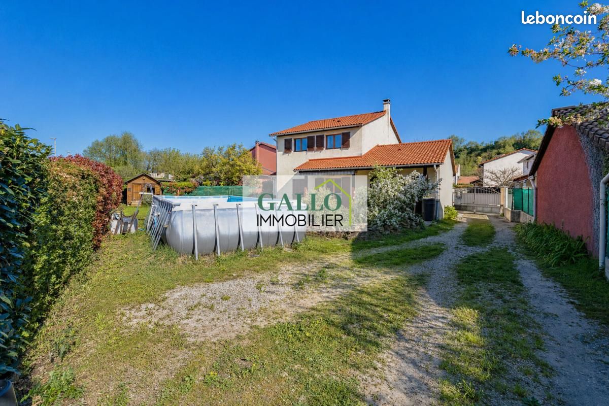 Maison 6 pièces 121 m² · à L'Isle-d'Abeau · 121 m² · 315 000 €