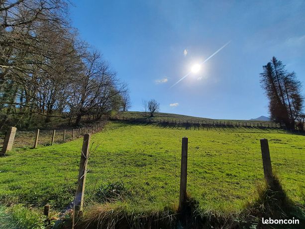 Terrain 600 m² SARE