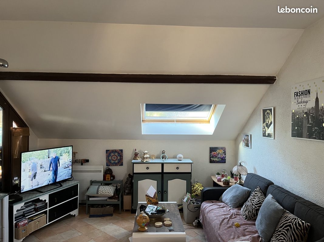Appartement 3 pièces 56 m² · à Espalion · 56 m² · 470 €/mois
