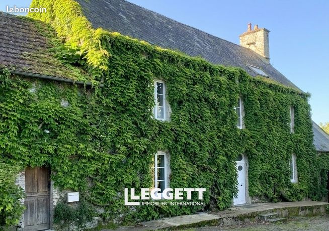 Maison 16 pièces 303 m²