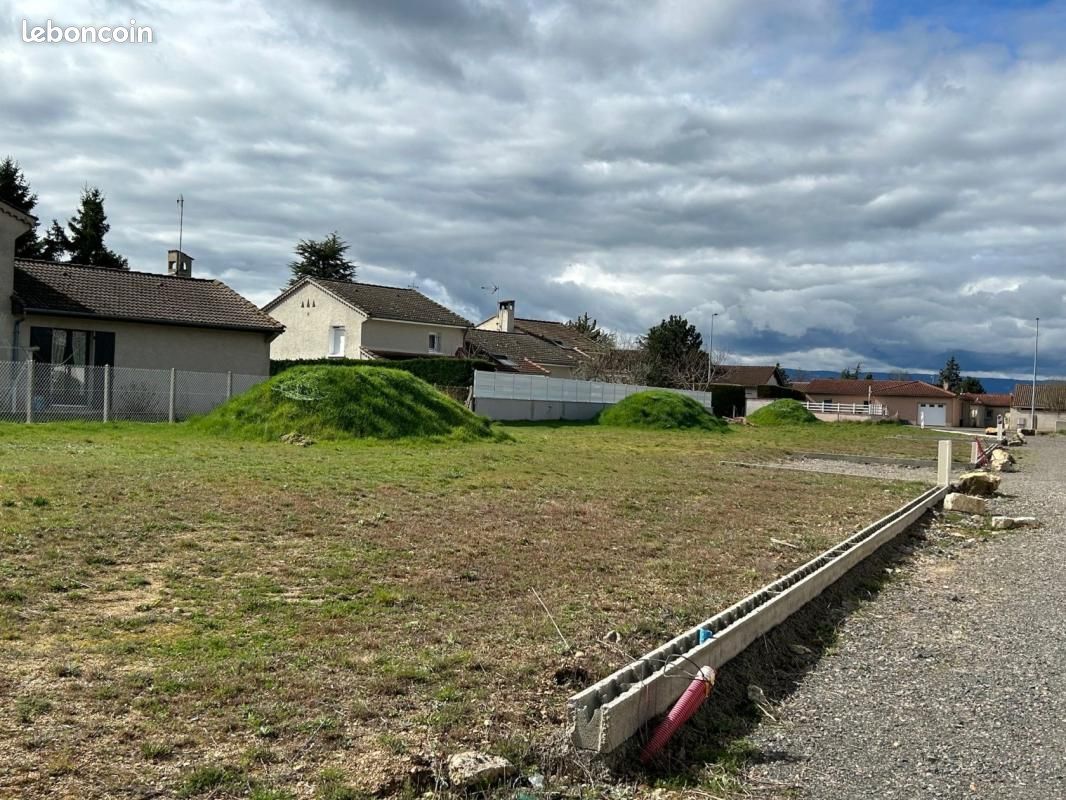 Terrain 408 m² Andrezieux Boutheon · à Andrézieux-Bouthéon · 117 000 €