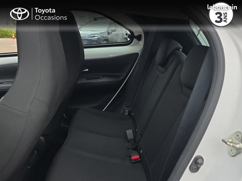 Toyota Aygo X 1.0 VVT-i 72ch Dynamic MY23 (image 12)