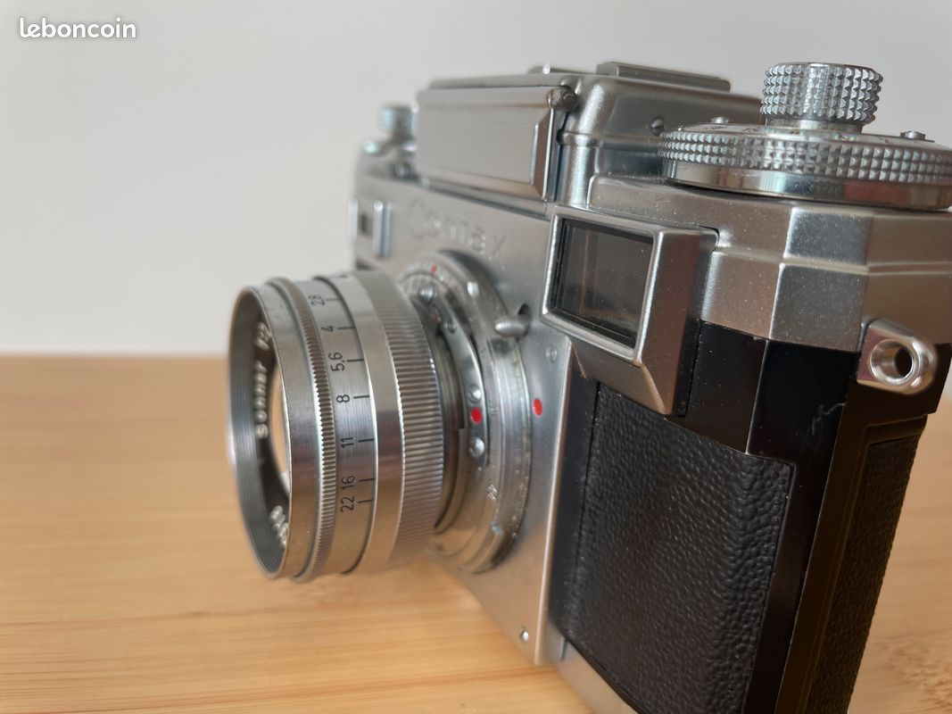 Lot 286 - A Zeiss Ikon Contax IIIa Rangefinder Camera