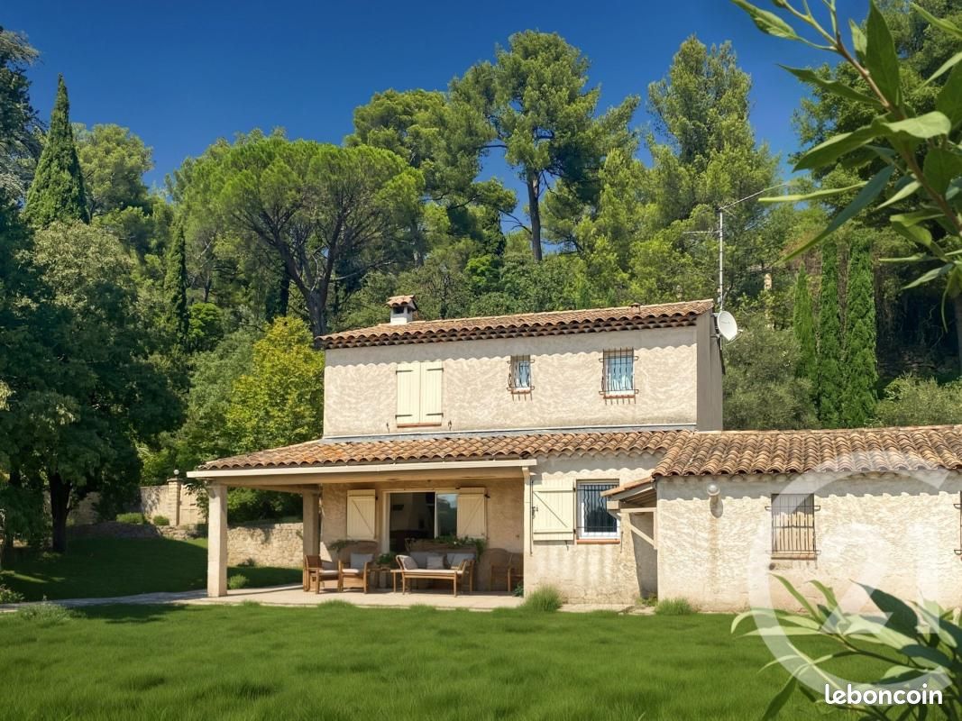 Maison 4 pièces 84 m² · à Marseille · 84 m² · 570 000 €