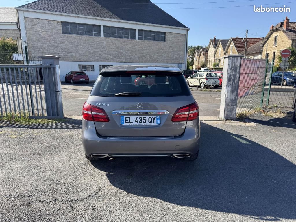 MERCEDES CLASSE B 200 d Bva - Sensation GPS + clim + camera AR (image 4)