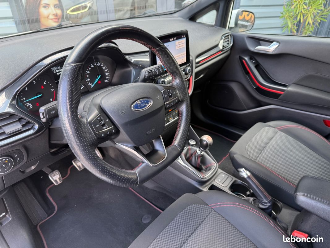 Ford fiesta 1.5 tdci st-line 85ch / camera recul / carplay (image 7)