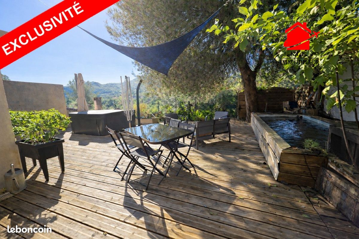Maison 5 pièces 180 m² · à Carros · 180 m² · 569 000 €