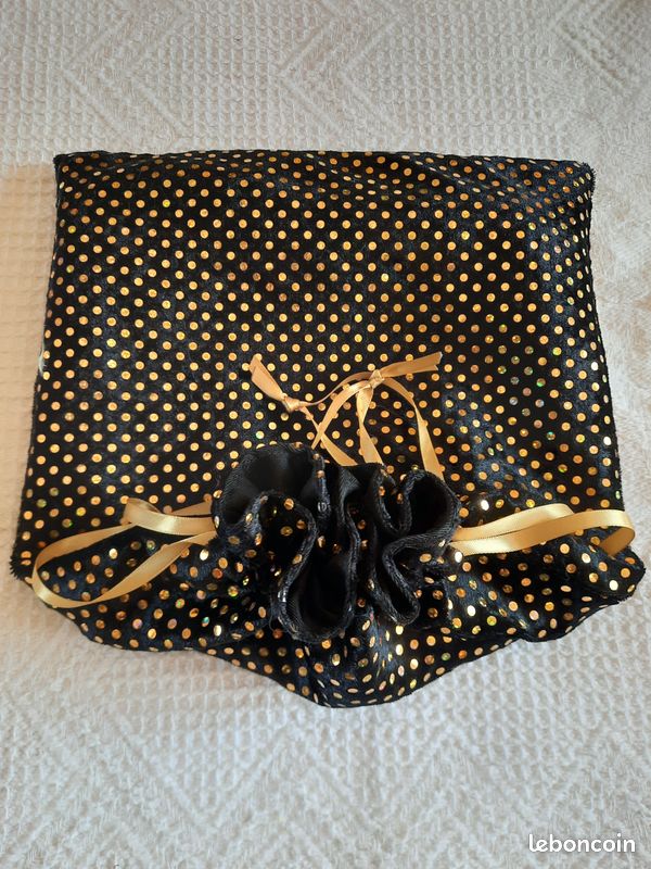 Pochon Noël noir et or (image 2)