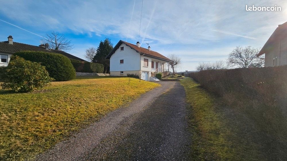 Maison 5 pièces 99 m² · à Darney · 99 m² · 137 000 €