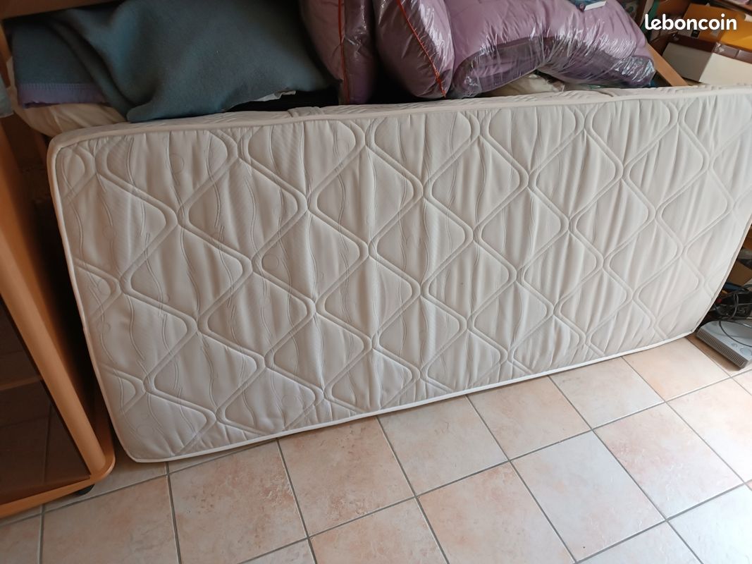 Chambre à coucher complète (image 6)