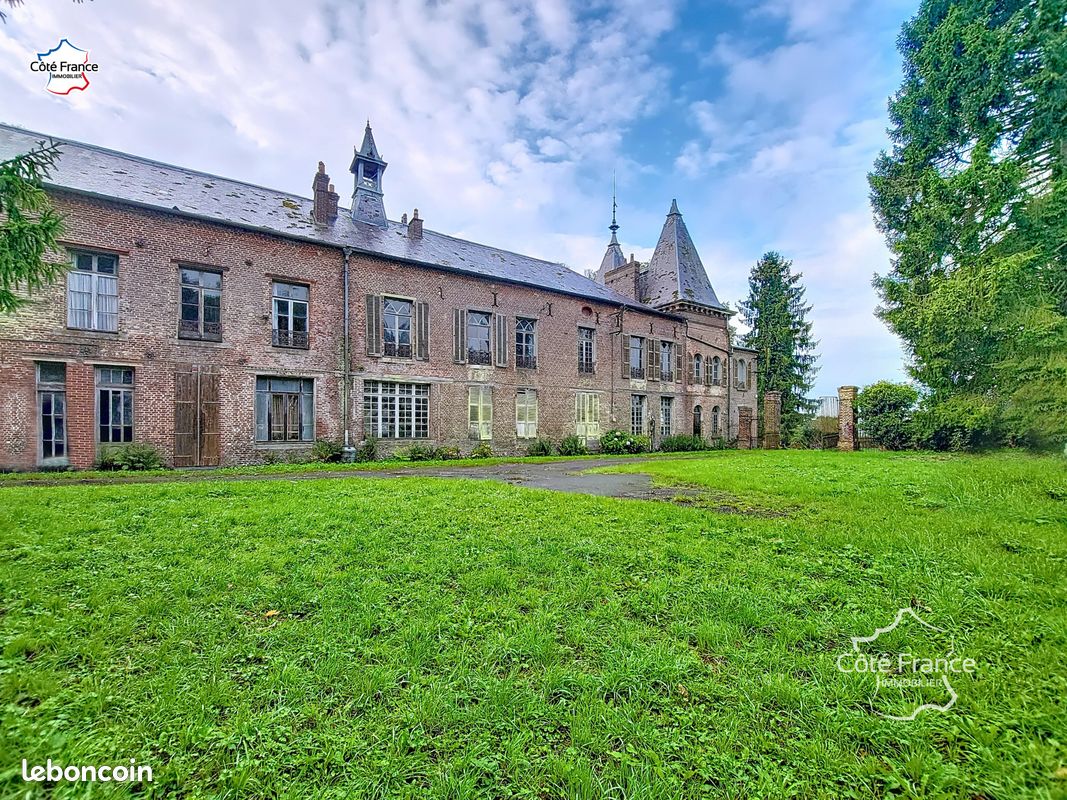 Maison 30 pièces 750 m² · à Le Nouvion-en-Thiérache · 750 m² · 416 000 €