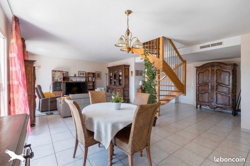 Immeuble 250 m² · à Palavas-les-Flots · 250 m² · 897 500 €