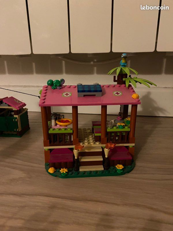 Base de secours dans la jungle LEGO friends (image 7)