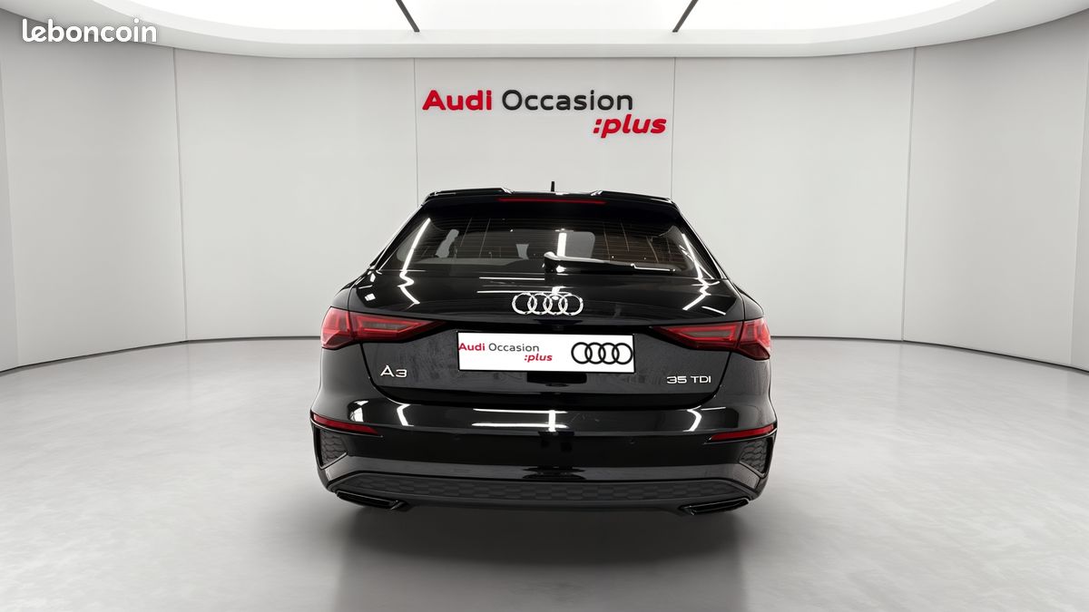 AUDI A3 Sportback 35 TDI 150 S tronic 7 S Line (image 4)