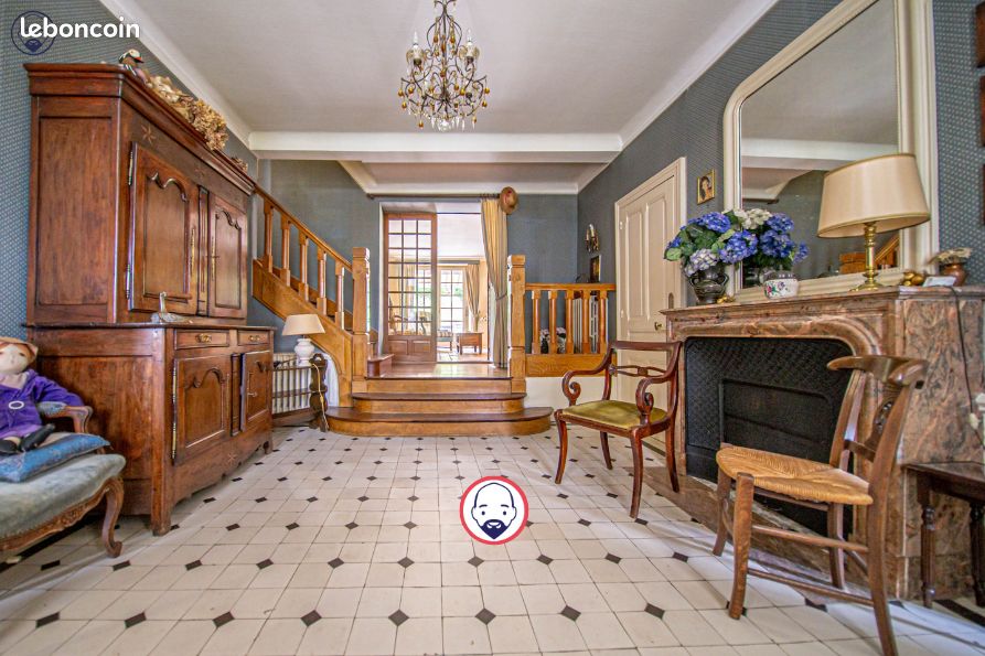 Maison 8 pièces 212 m² · à Commercy · 212 m² · 159 500 €