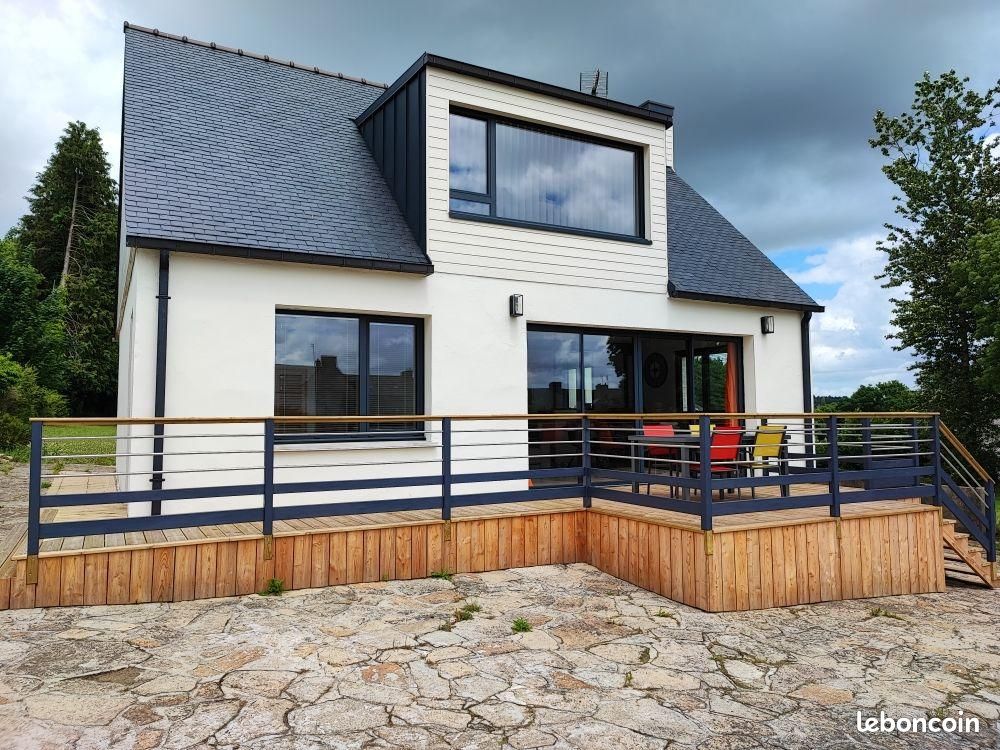 Maison 4 pièces 94 m² · à Guerlesquin · 94 m² · 267 800 €