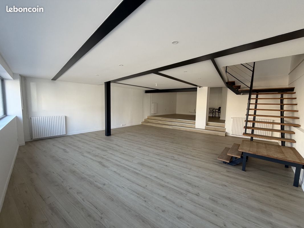 Maison 7 pièces 182 m² · à Laval · 182 m² · 262 500 €