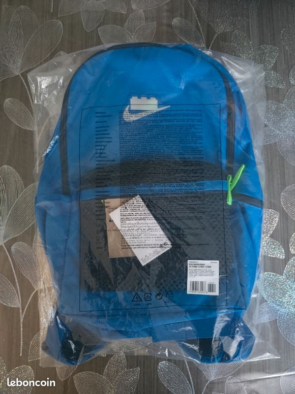 Sac dos Hritage Collection Nike x LEGO Bleu Authentique neuf - Accessoires & Bagagerie Sac dos Hritage Collection Nike x LEGO Bleu Authentique neuf - Accessoires & Bagagerie