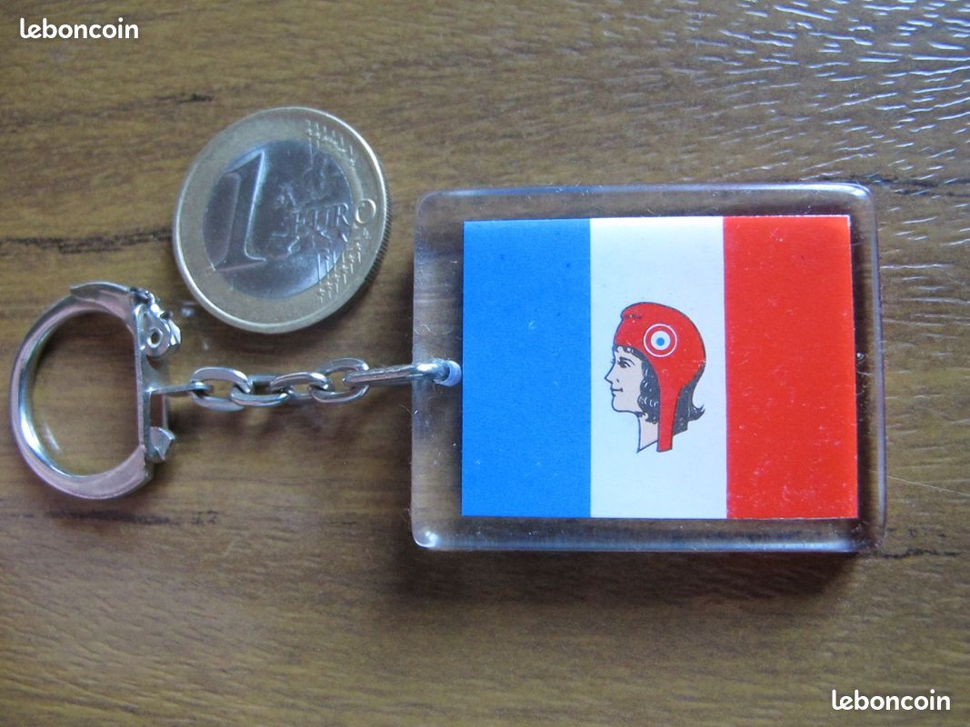 Porte-Clés Drapeau Français - Toile Bleu Blanc Rouge - Anneau Argenté - 11x3cm