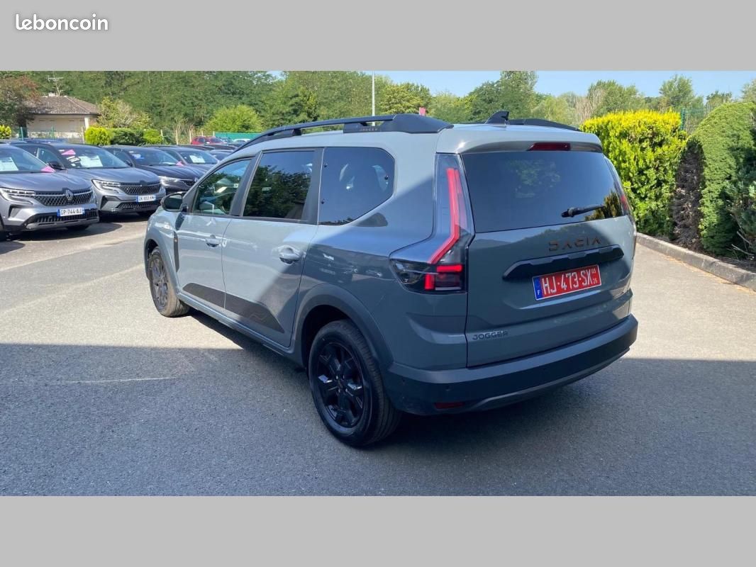Dacia Jogger TCe 110 7 pl Extreme (image 6)