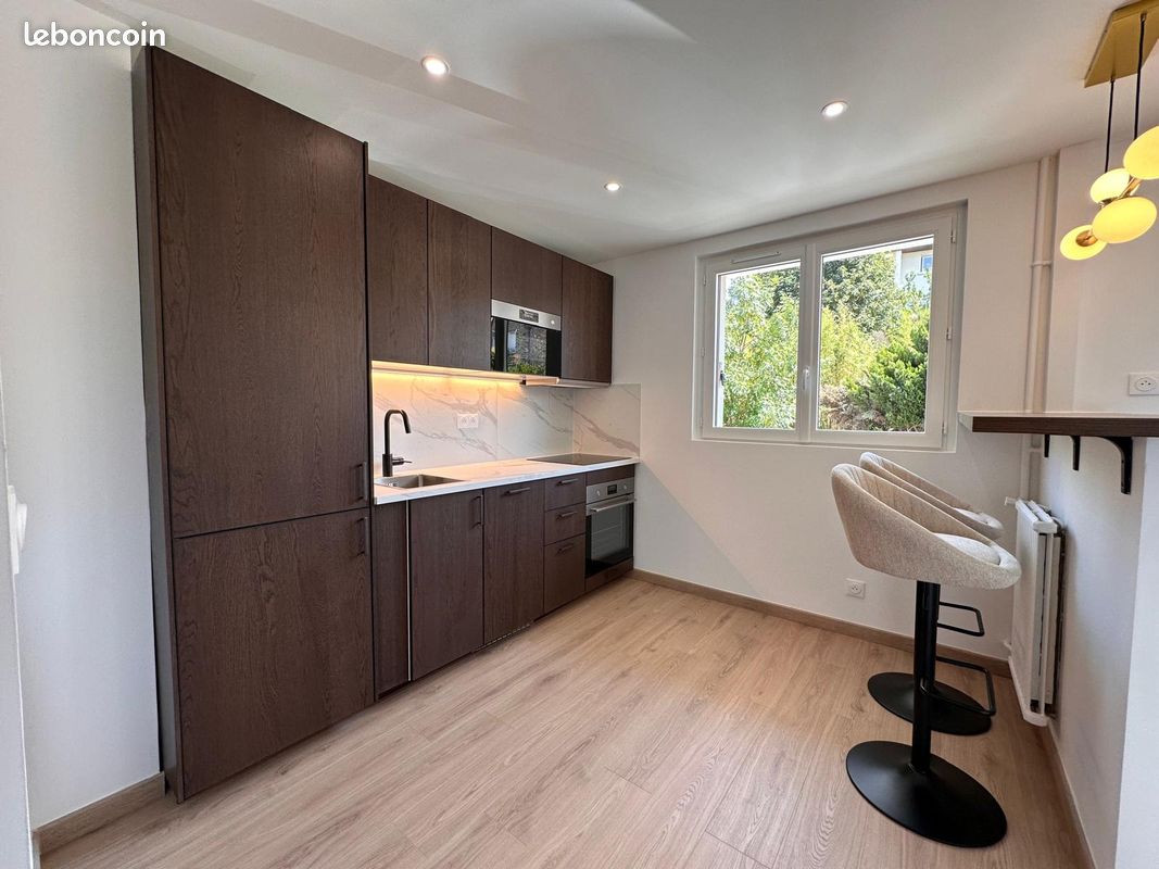 Appartement 1 pièce 32 m² · à Antony · 31,8 m² · 1 140 €