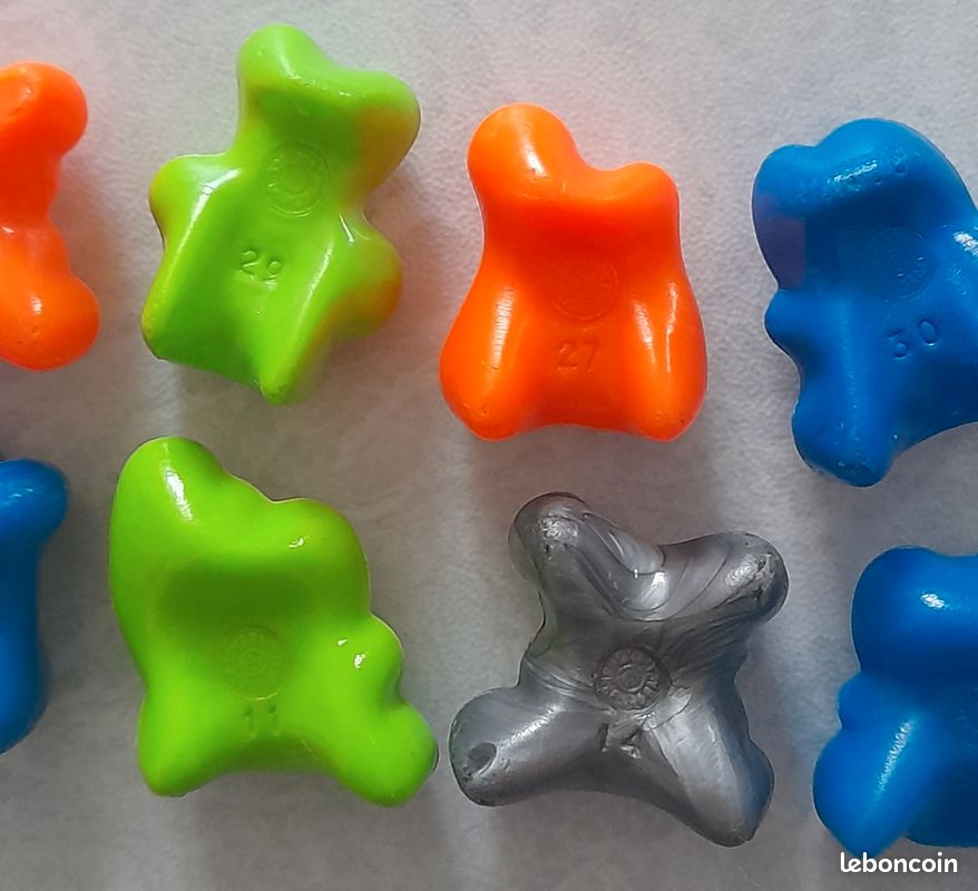 Lot jouets jojo's + guide (image 10)