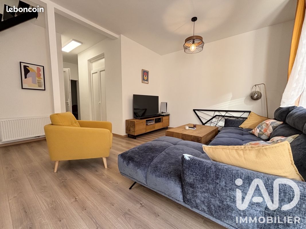 Appartement 3 pièces 100 m² · à Charleville-Mézières · 100 m² · 175 000 €