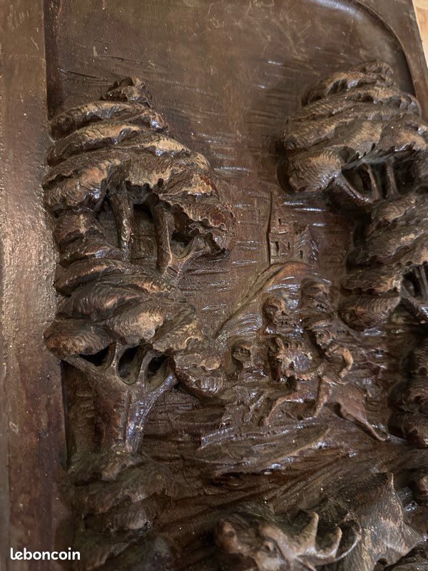 Ancien bas relief en bois sculpté - scène moyenâgeuse de chasse au cerf (image 8)