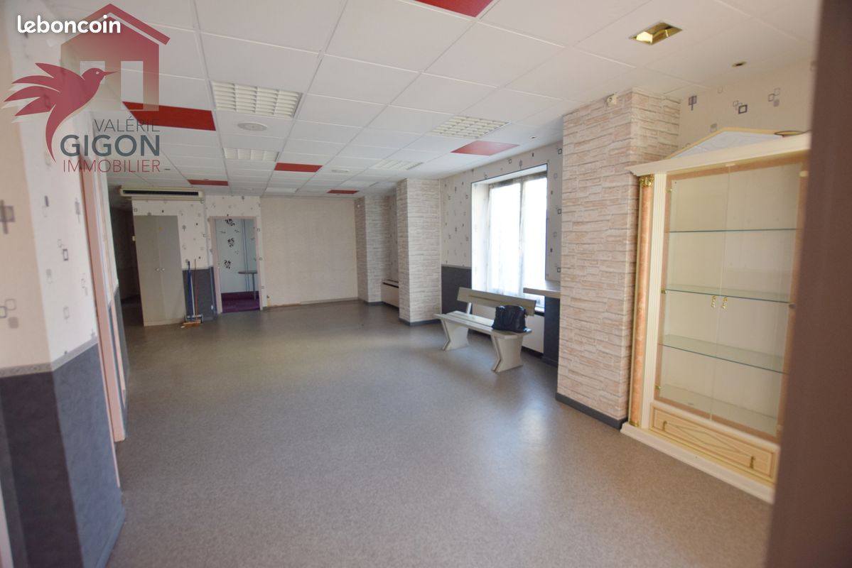 Immeuble 400 m² · à Sochaux · 400 m² · 138 000 €