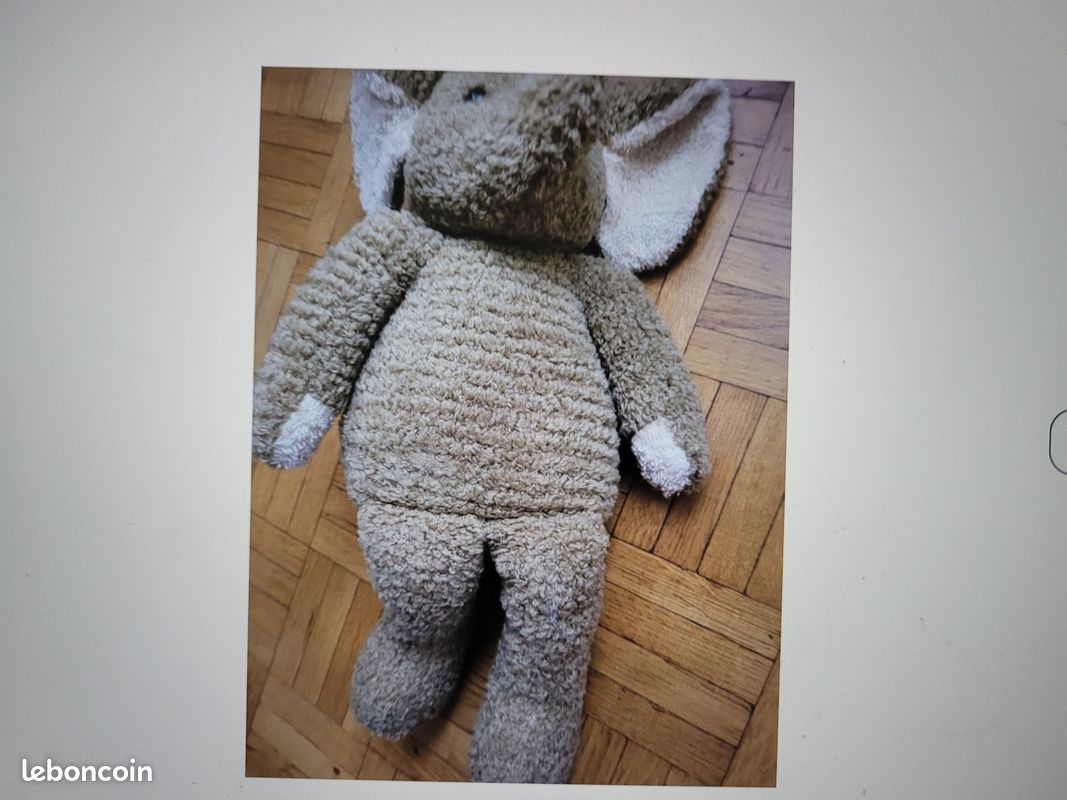 Eléphant, lapin, hippopotame (peluches) (image 2)