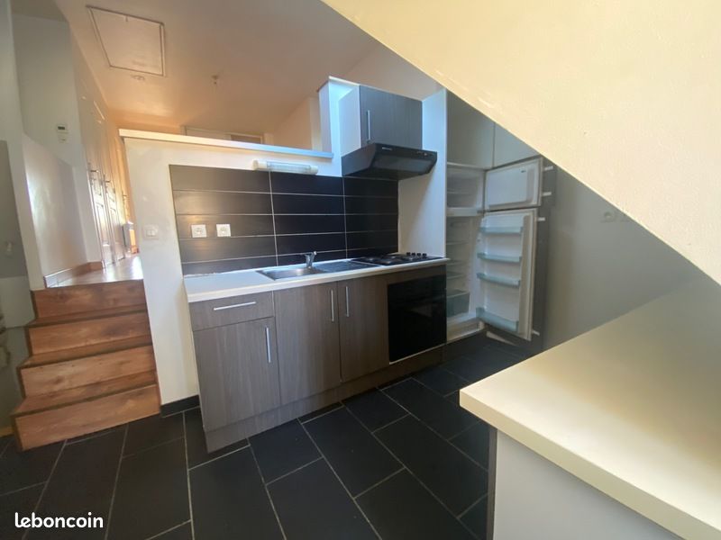 Appartement 45 m² · à Charleville-Mézières · 45 m² · 400 €