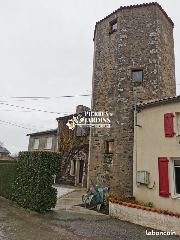 Maison 5 pièces 123 m² - Courlay 79440 (image principale 3)
